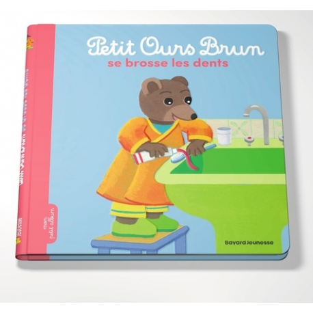 Petit Ours Brun se brosse les dents